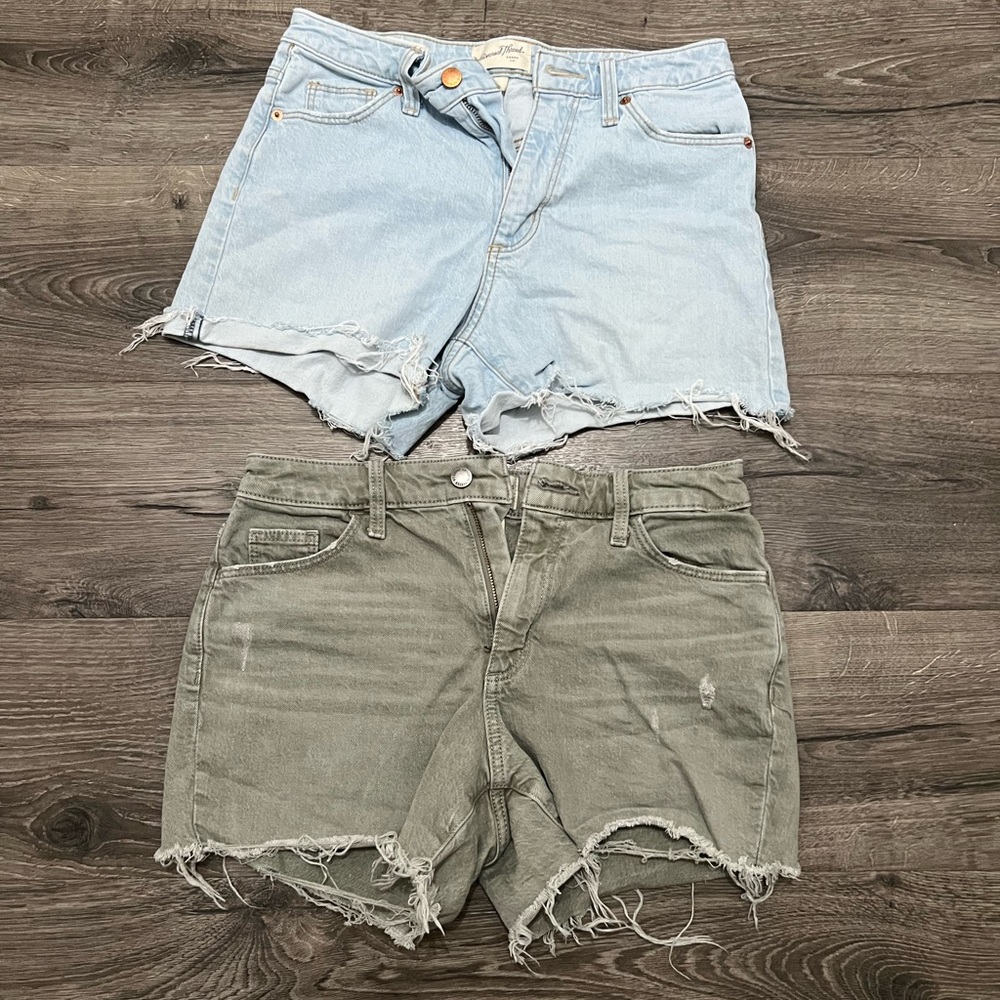 Women’s Jean shorts. Size 4/27. Like new
